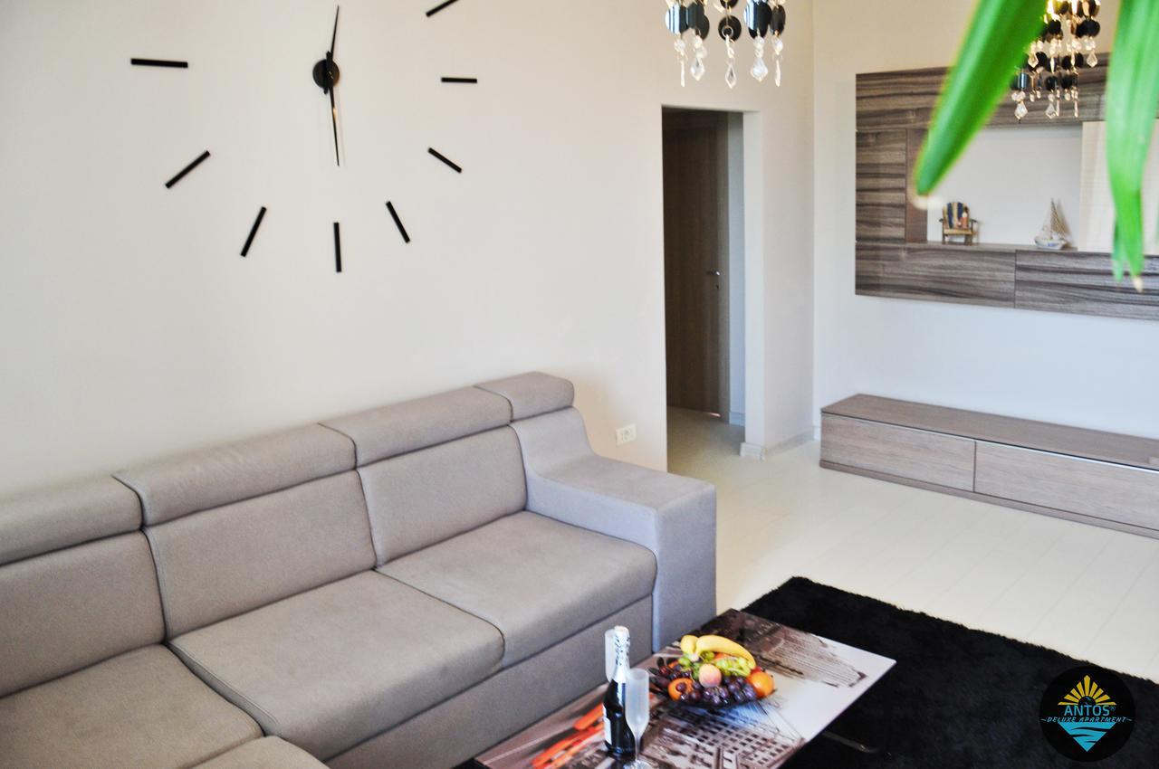 Antos Deluxe Apartment Constanta Exterior photo